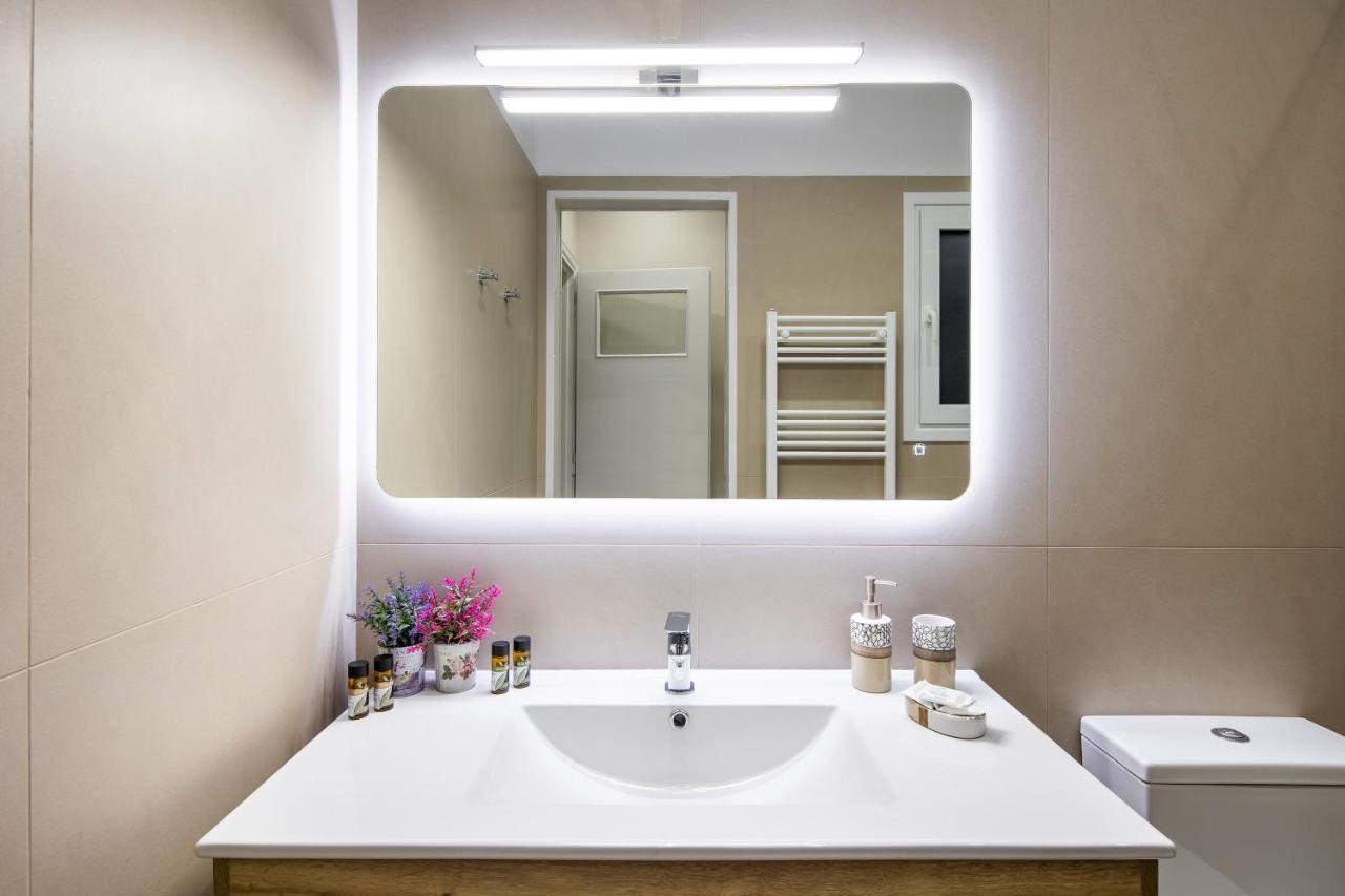 Renovated Apartment Near Acropolis Афины Экстерьер фото