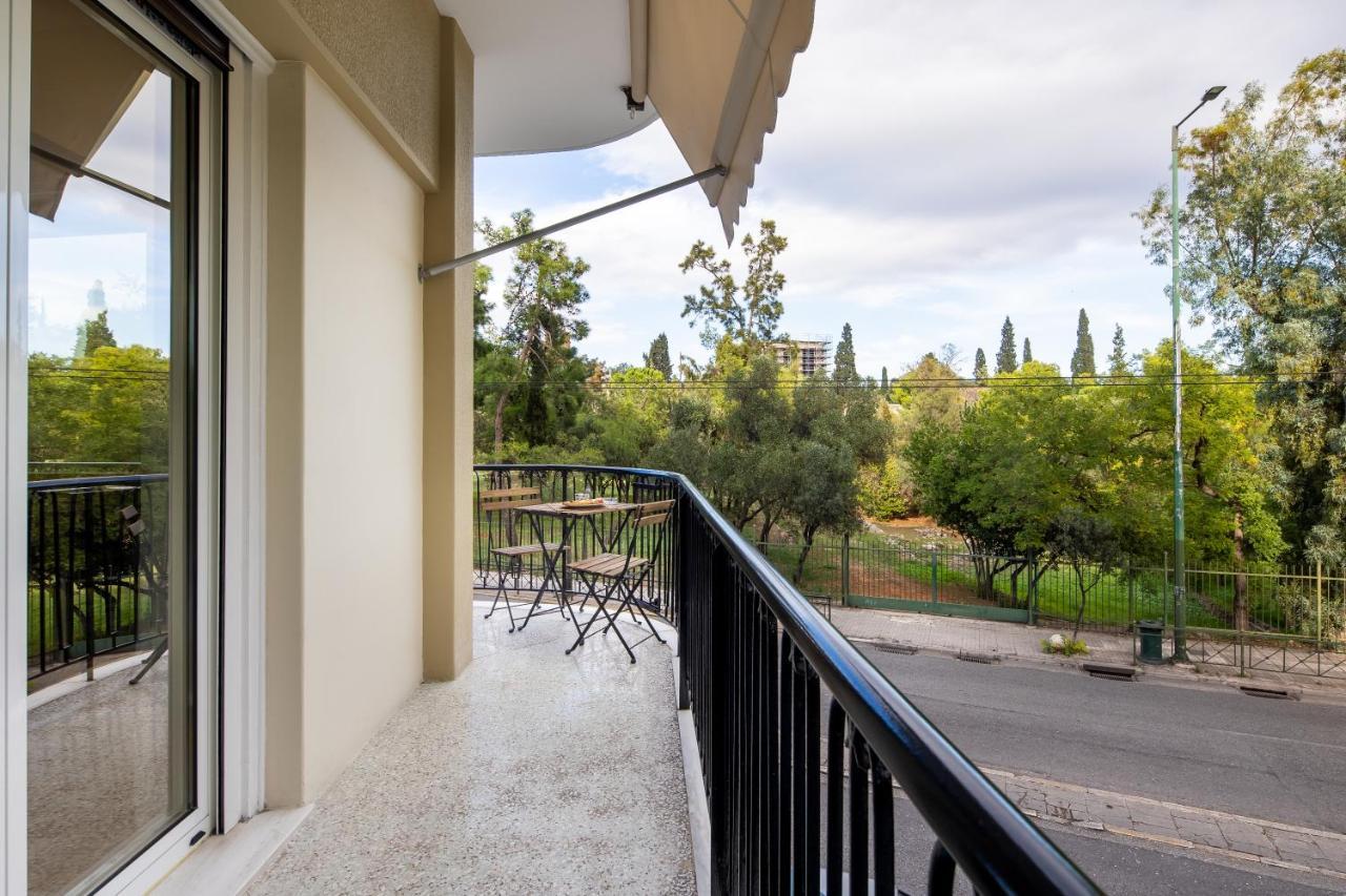 Renovated Apartment Near Acropolis Афины Экстерьер фото