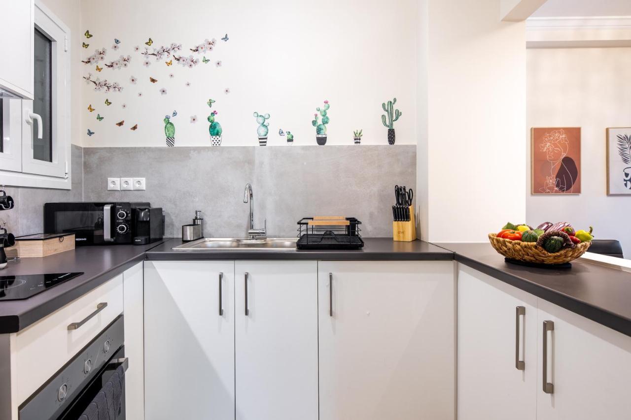 Renovated Apartment Near Acropolis Афины Экстерьер фото